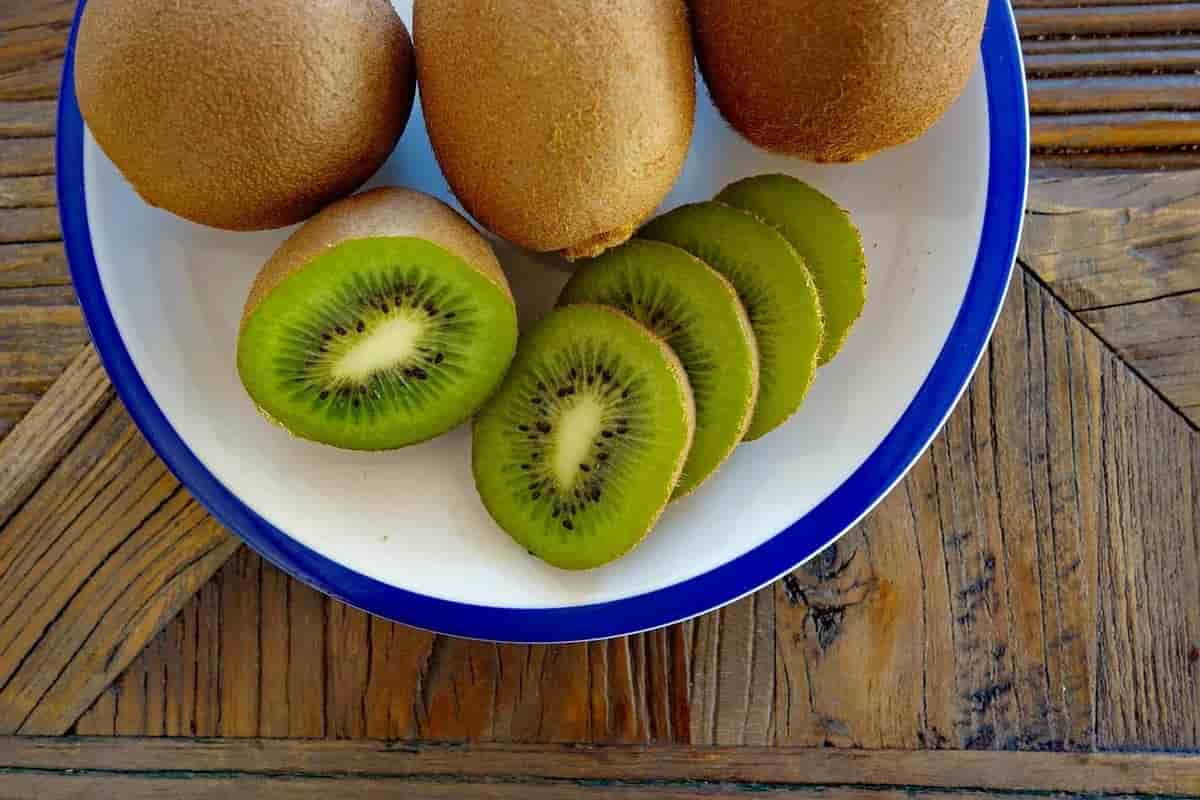  Comparison of Purchase Price of Golden Kiwi Types In November 2023 