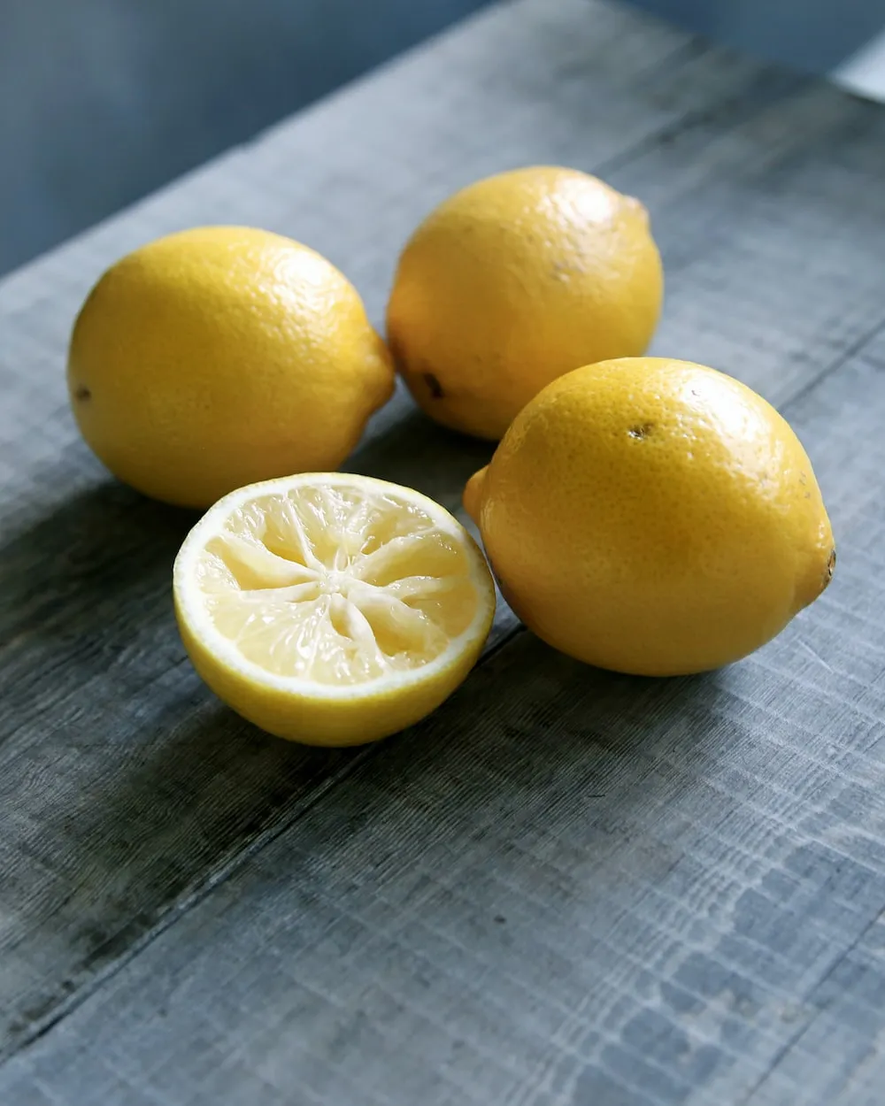 Buy eureka lemon vs meyer lemon + best price